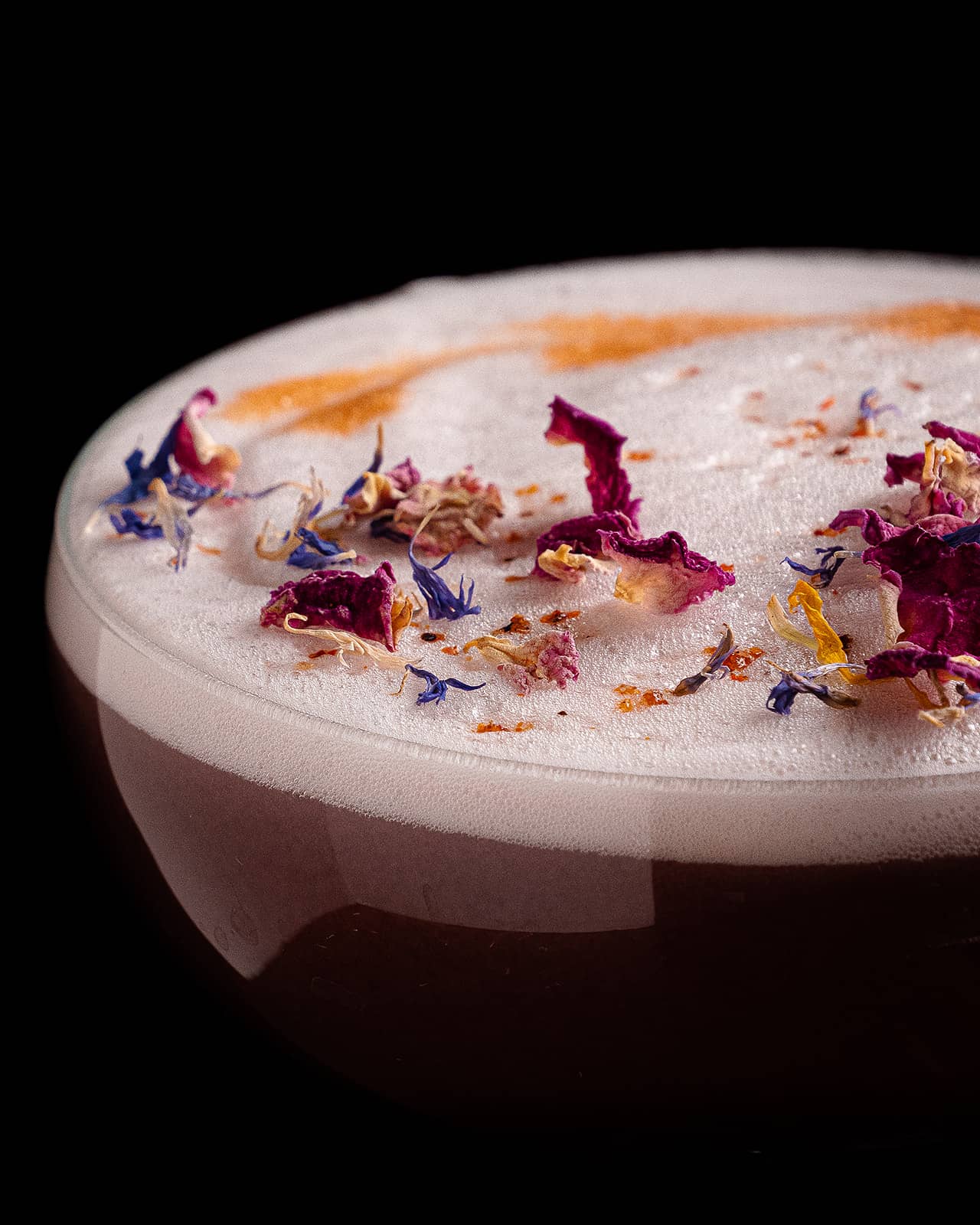 Coctail Cielo rojo con decoraciones